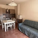 Sun & Sea - Spacious 2 Bedroom 150m Beach, Terrace, Ac, Wifi, Sleeps 6 Alghero