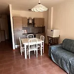 Appartamento Sun & Sea - Spacious 2 Bedroom 150m Beach, Terrace, Ac, Wifi, Sleeps 6 Alghero