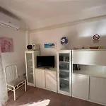 Sun & Sea - Spacious 2 Bedroom 150m Beach, Terrace, Ac, Wifi, Sleeps 6 Alghero