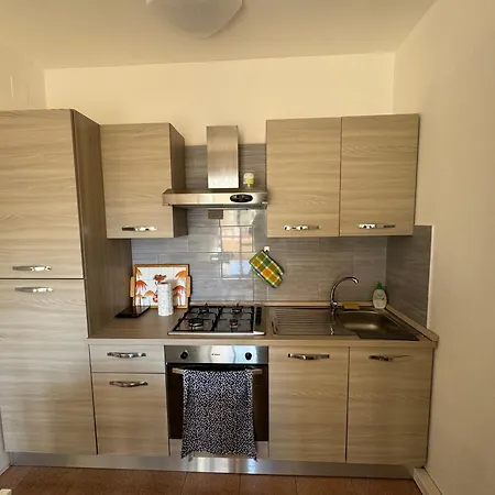 Sun & Sea - A 50 Metri Apartment